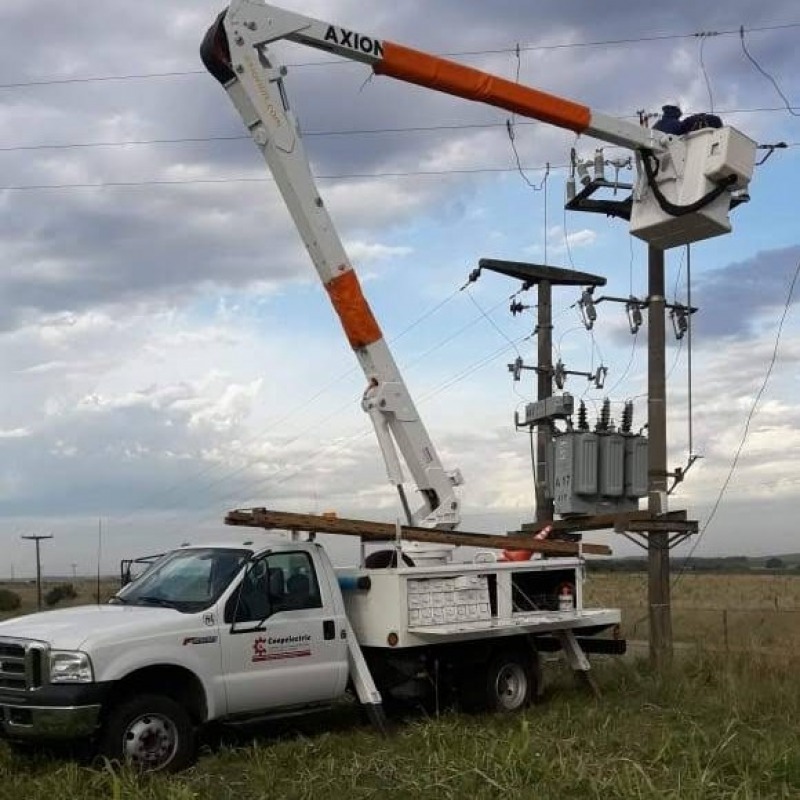 Loma Negra y localidades de la zona rural sin electricidad